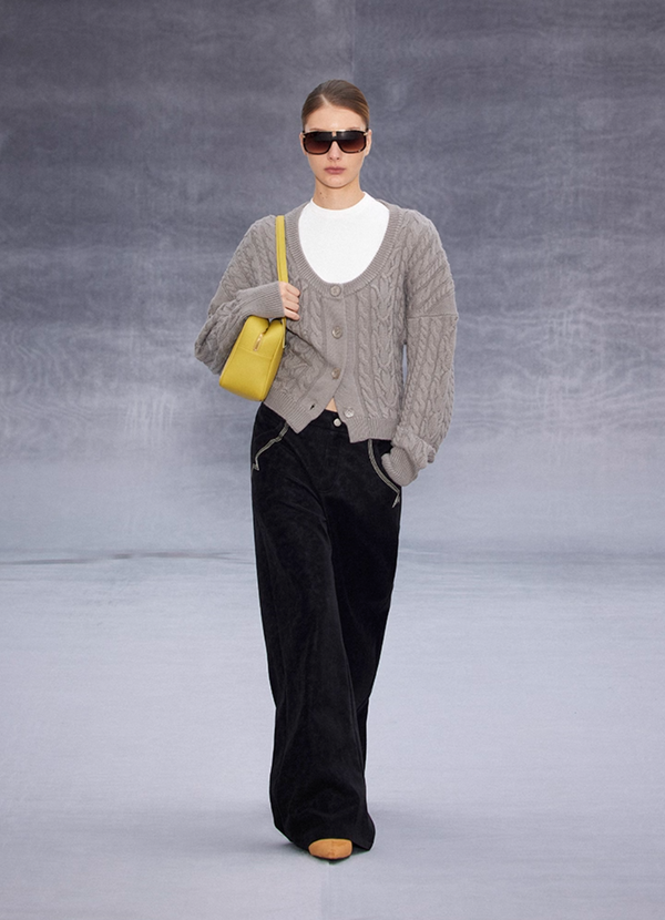 Crew Neck Twisted Knitted Cardigan「NEW」