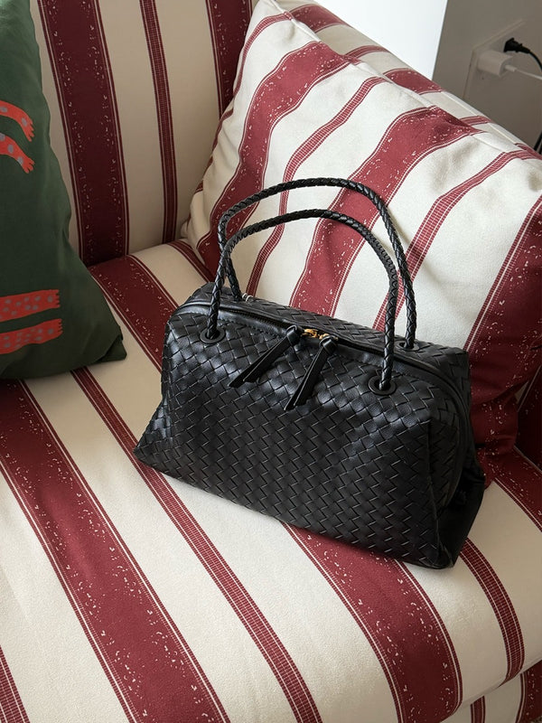 Cowhide Woven Boston Bag「NEW」