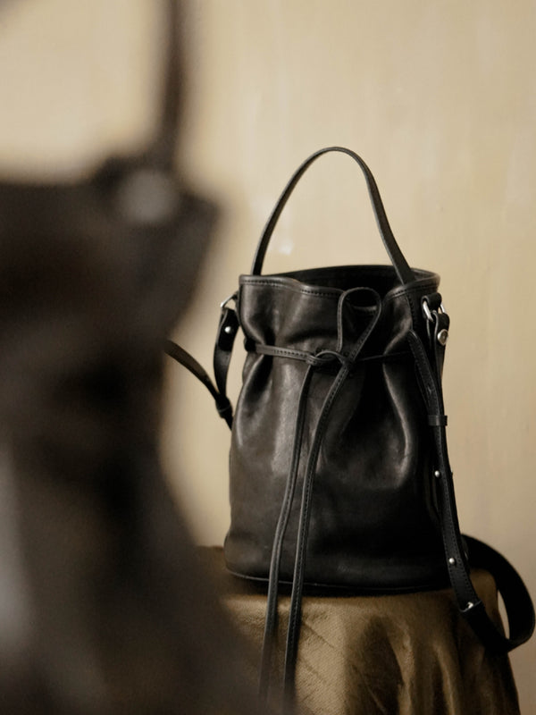 Curve Series · Ribbon Versatile Bucket Bag