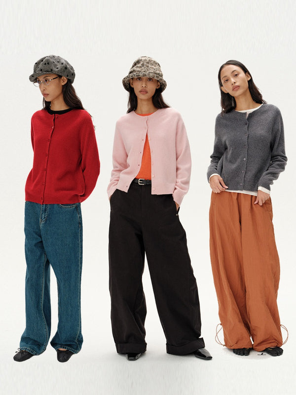 Classic Wool Crew Neck Knitted Cardigan「NEW」