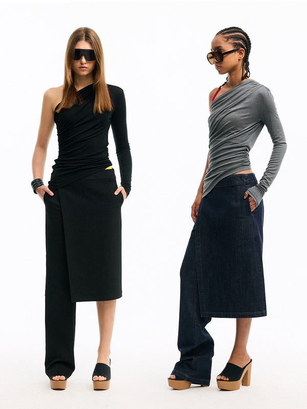 Asymmetric Pleated Off-shoulder Knitwear
